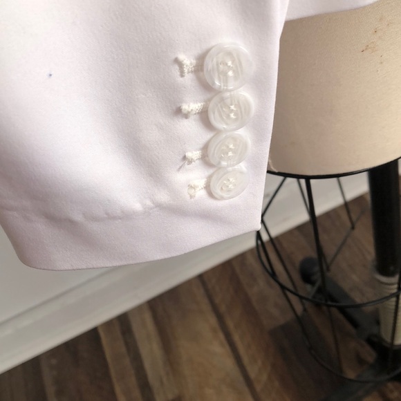 Jacket - Picture 3 of 4